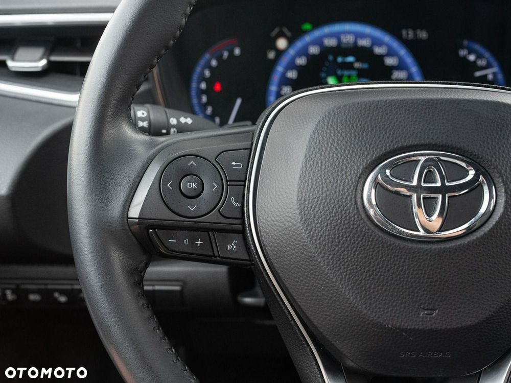 Toyota Corolla - 13