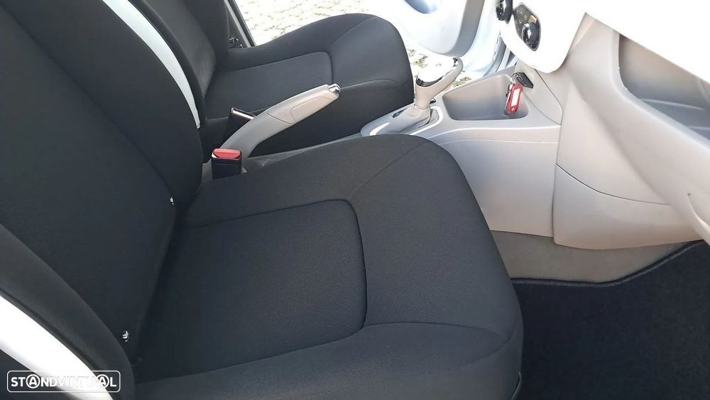Renault Zoe (c/ Bateria) Life 40 - 17