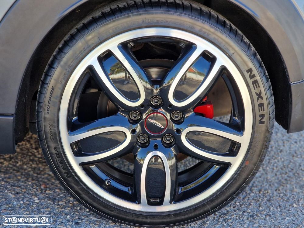 MINI Cabrio John Cooper Works Auto Desportiva - 21