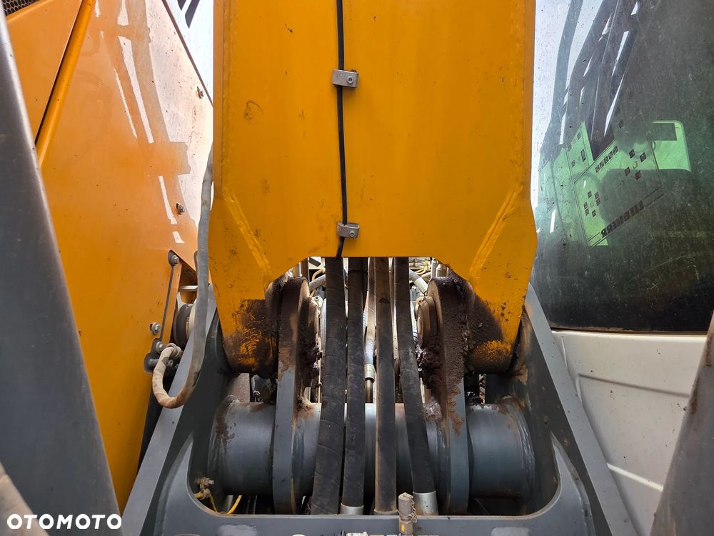 Liebherr R926 Compact, 2020 ROK, 5600 MTH, OIL QUICK - 19