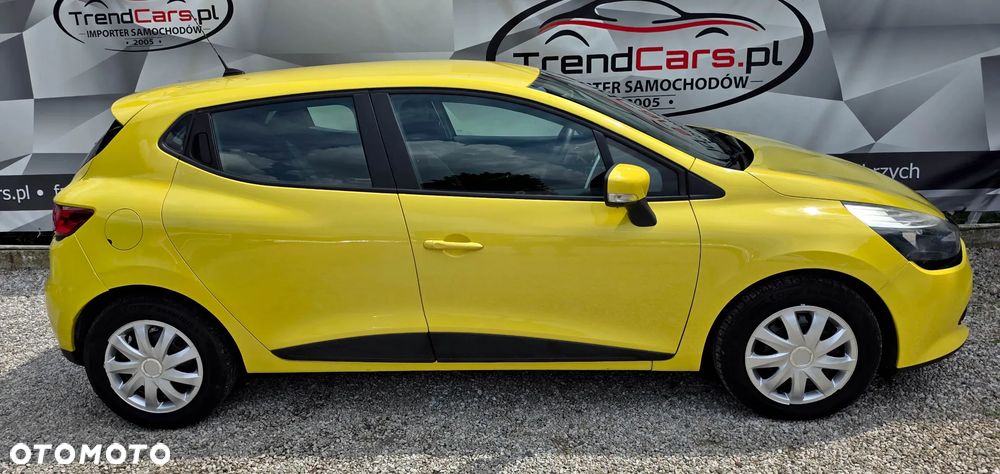 Renault Clio 1.2 16V 75 Experience - 5