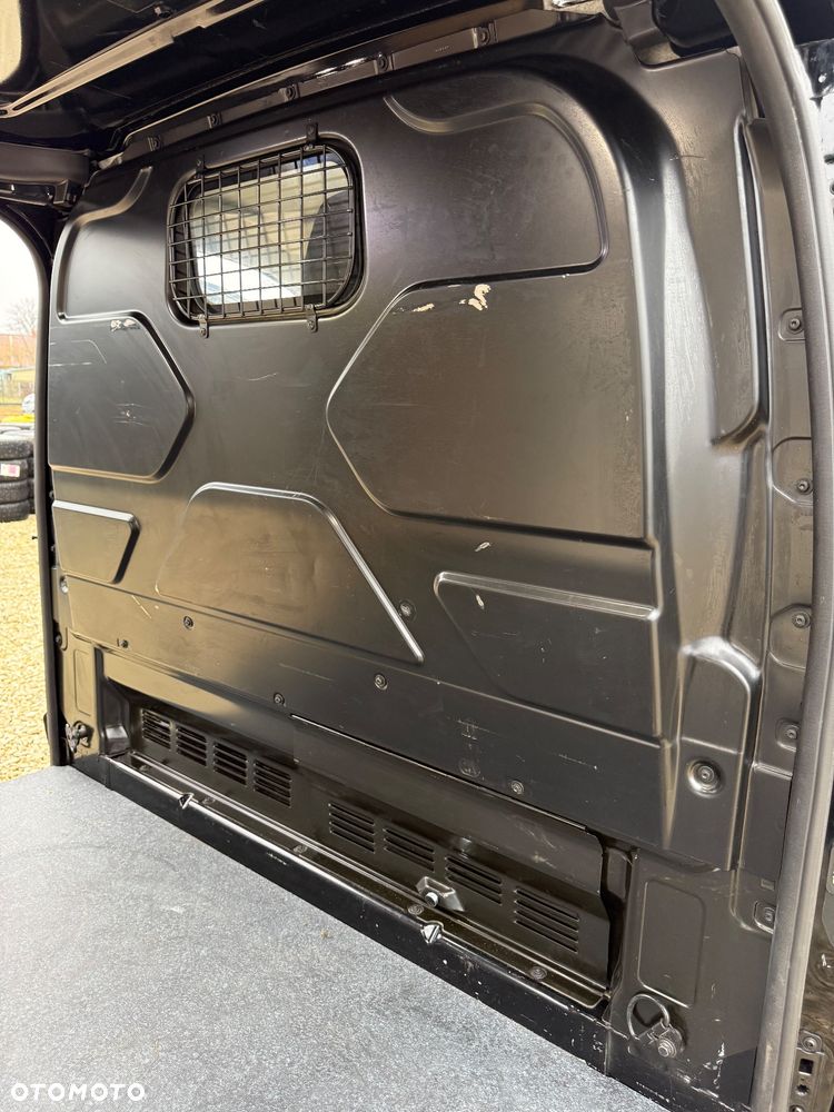 Ford Transit Custom - 29