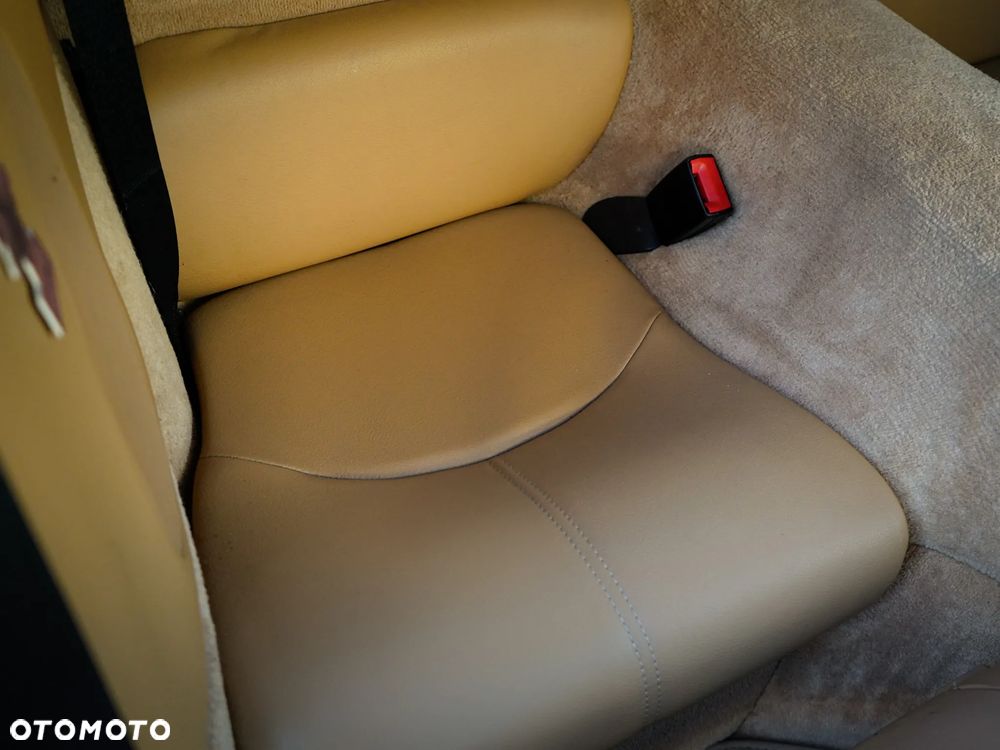 Porsche 911 Carrera Cabrio - 26