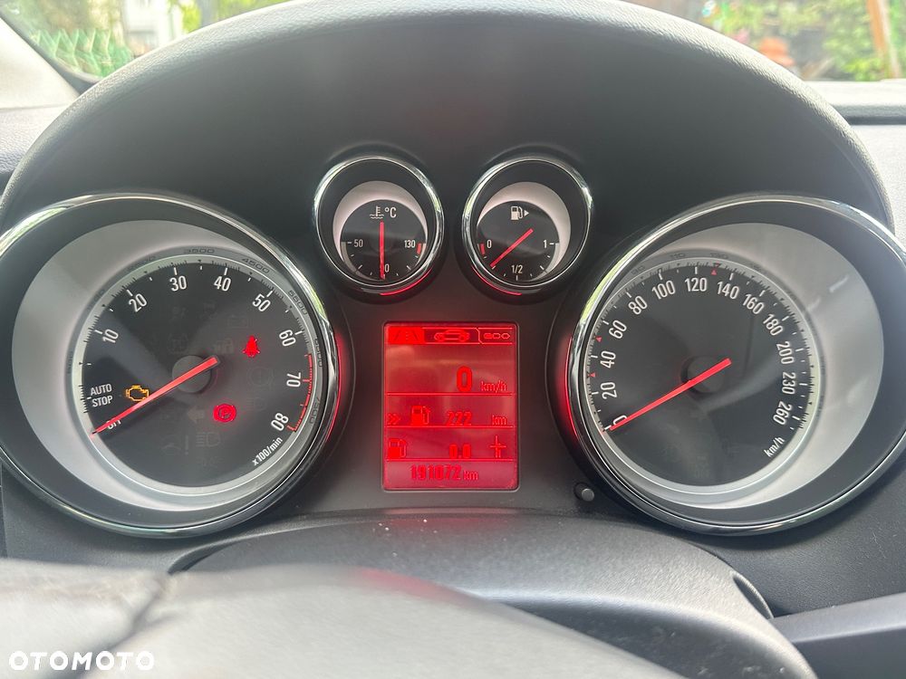 Opel Astra 1.4 T Cosmo - 15