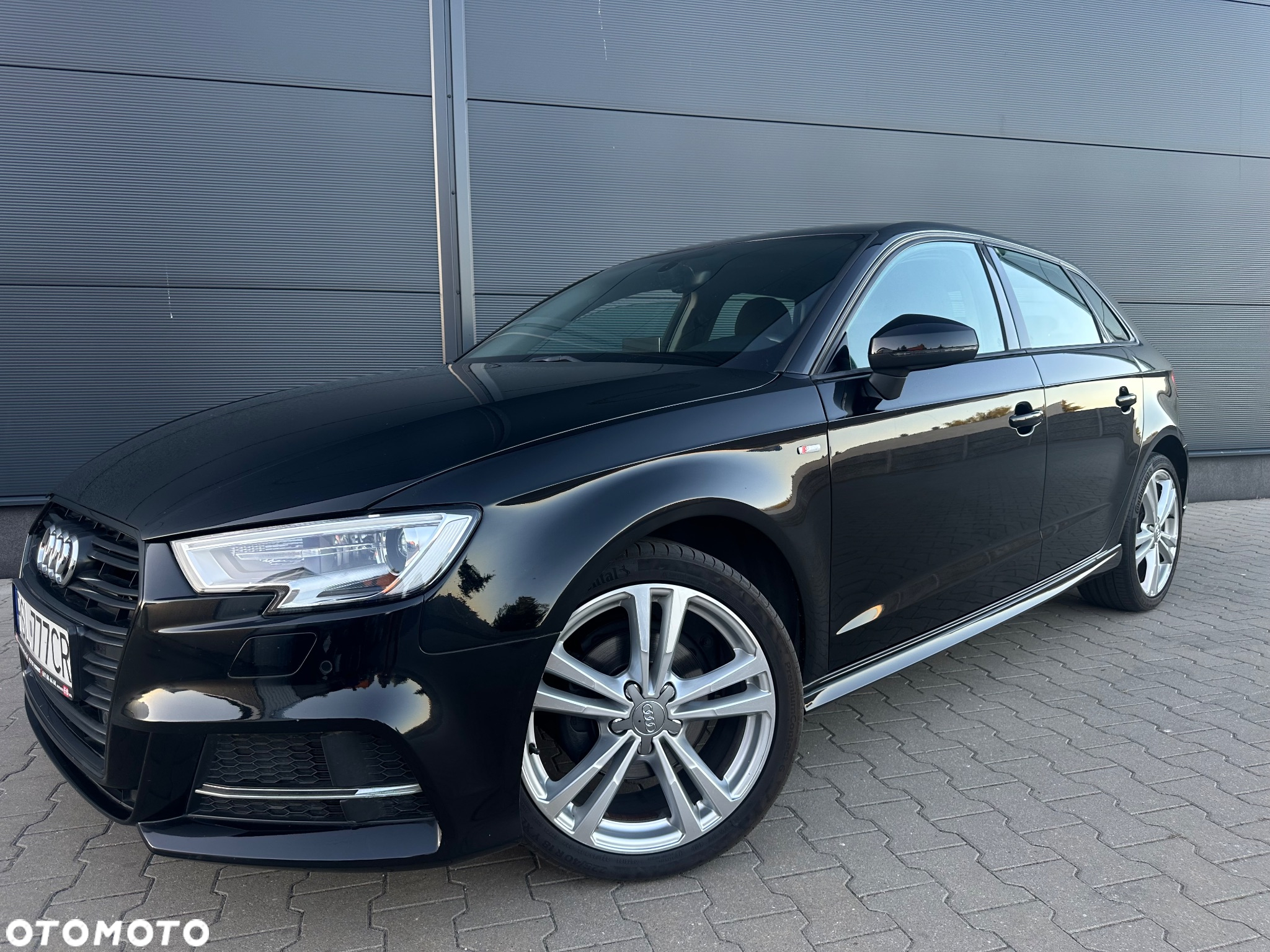 Audi A3 30 TFSI Limousine S line - 14