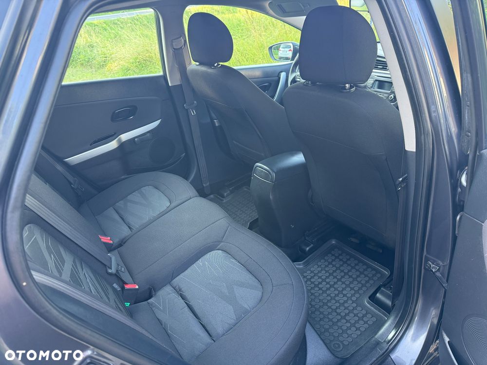 Kia Ceed 1.4 CRDi M - 10