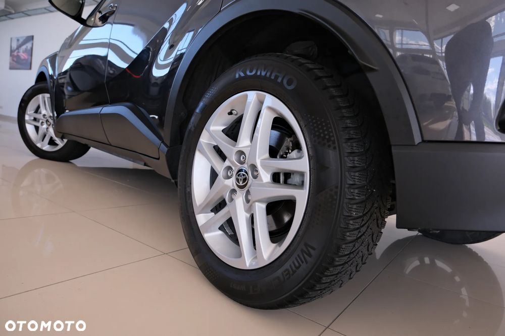 Toyota C-HR Style - 10