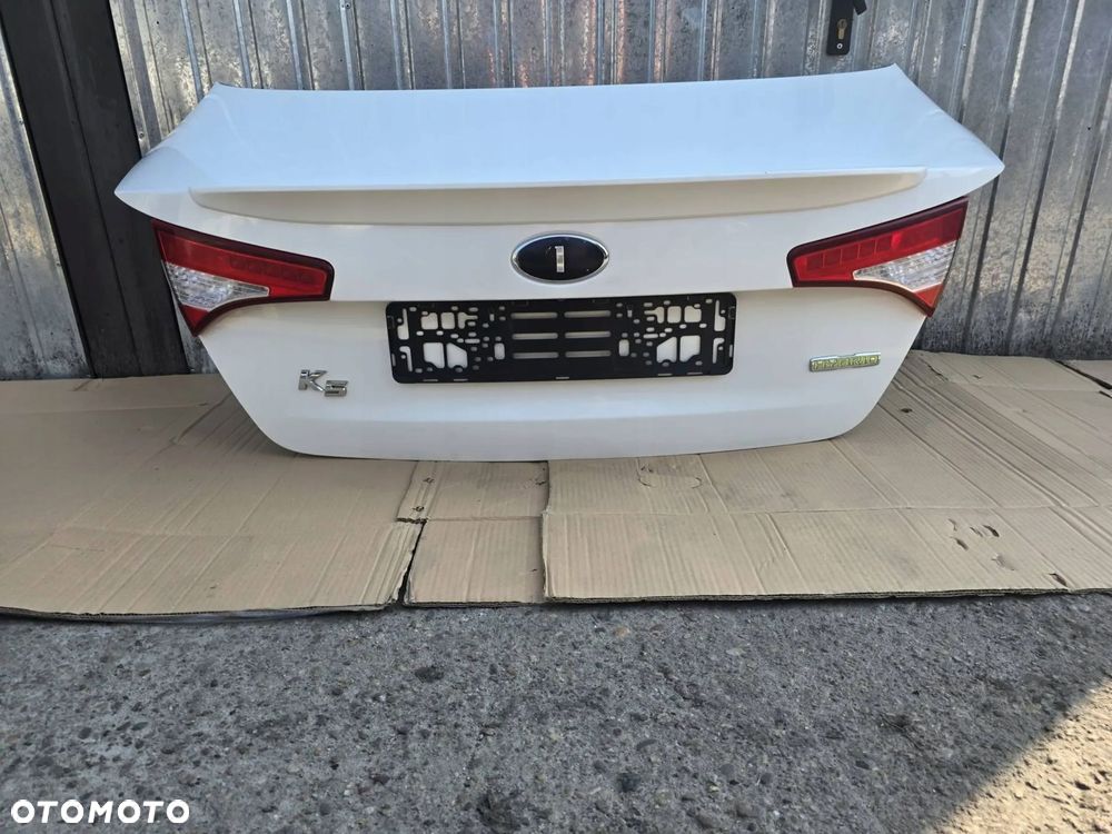 klapa tylna lampy kamera kia optima sedan 10-15 - 1