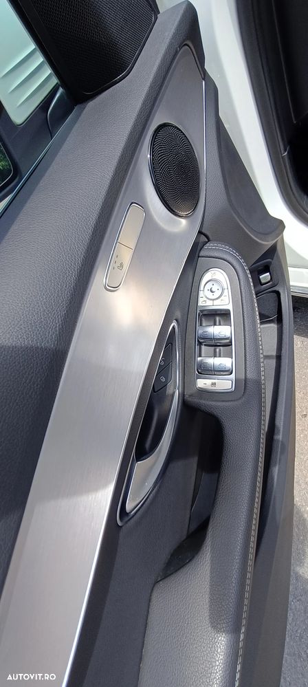 Mercedes-Benz C 300 e 4MATIC 9G-TRONIC - 14