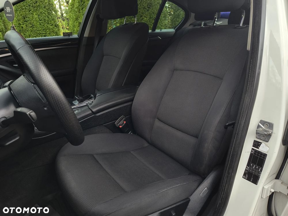 BMW Seria 5 - 19