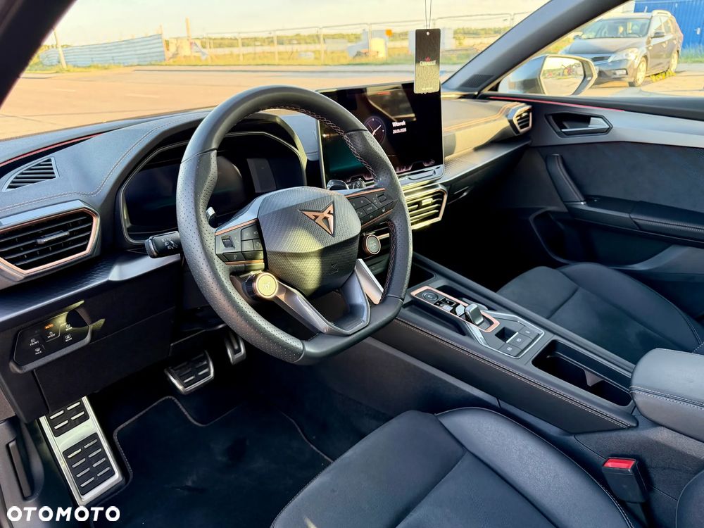 Cupra Leon 1.5 eTSI mHEV DSG - 8