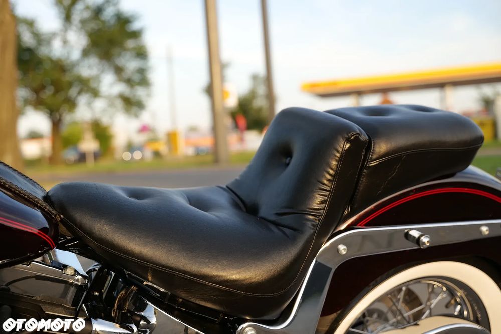 Harley-Davidson Softail Deluxe - 11