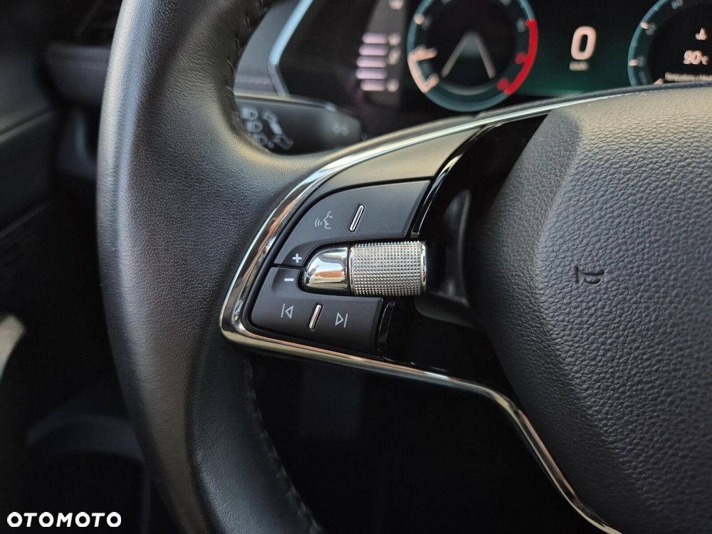 Skoda Octavia 1.5 TSI ACT Style - 19