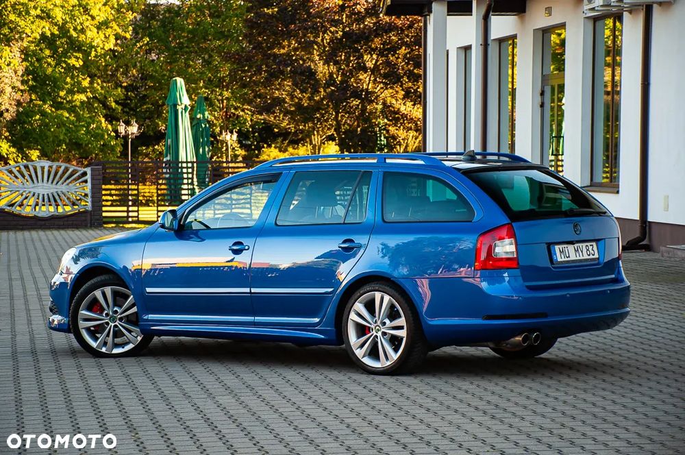 Skoda Octavia 2.0 TSI RS - 14