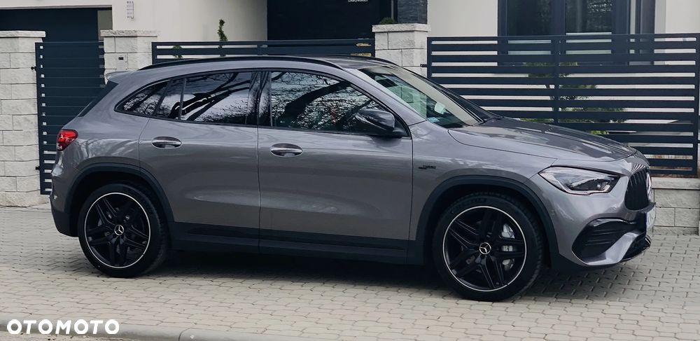 Mercedes-Benz GLA - 26
