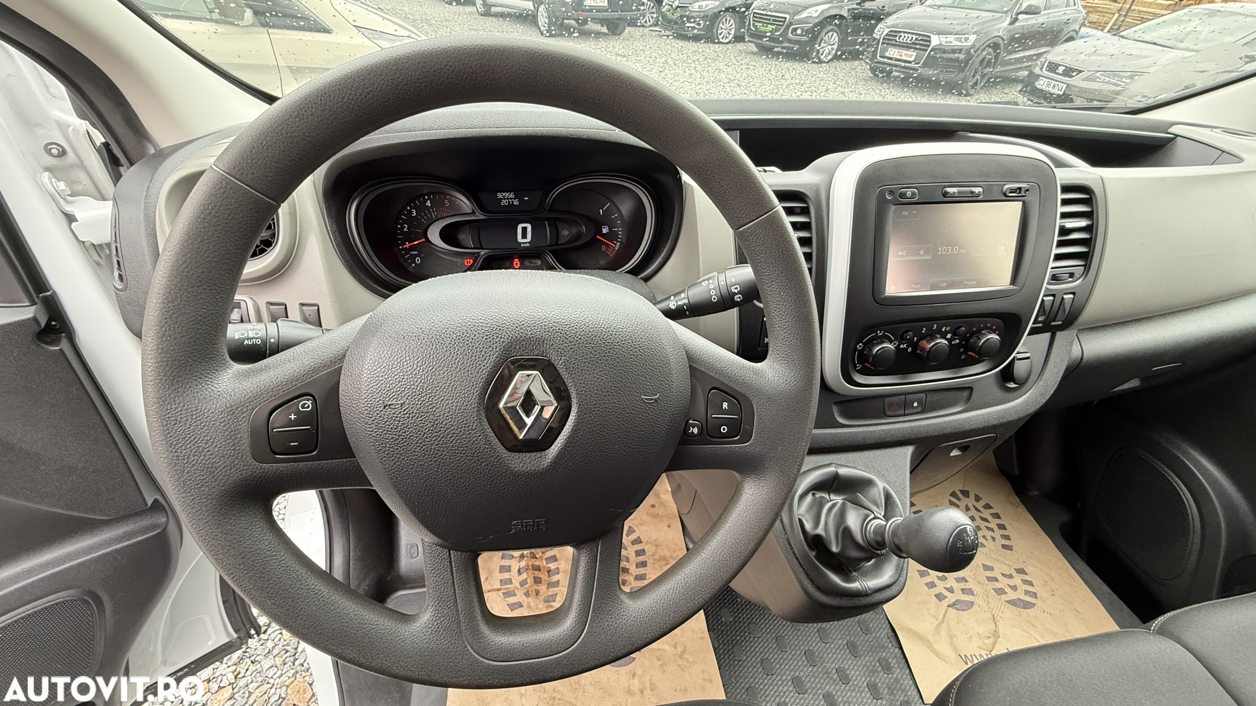 Renault Trafic ENERGY dCi 125 Grand Combi Expression - 10