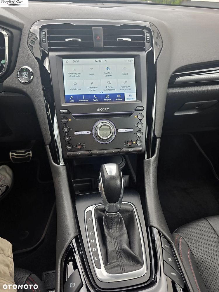 Ford Mondeo SW 2.0 Hybrid ST-Line Plus - 21