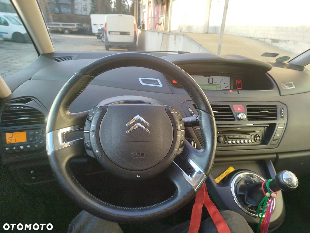 Citroën C4 Picasso VTi 120 Attraction - 4
