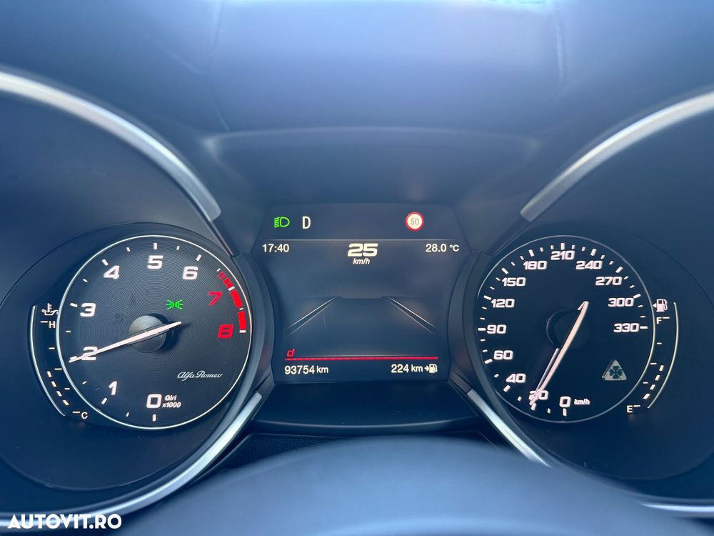 Alfa Romeo Stelvio 2.9 V6 Turbo AWD AT8 Quadrifoglio - 19