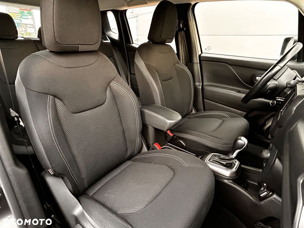 Jeep Renegade - 29