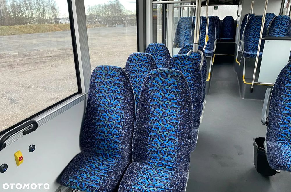 Solaris URBINO 12 Hydrogen / 81 PASAŻERÓW / MODEL 2022 / STAN JAK NOWY / BEZWYPADKOWY / OKAZJA / MOŻLIWOŚĆ TRANSPORTU / EURO 6 - 17