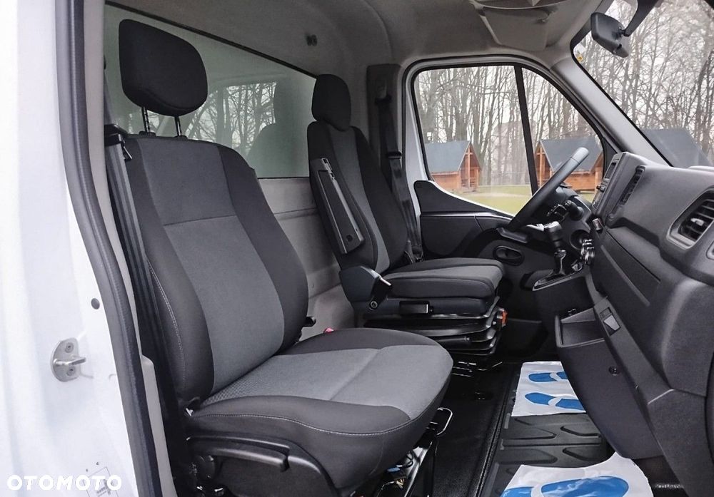 Renault Master - 24