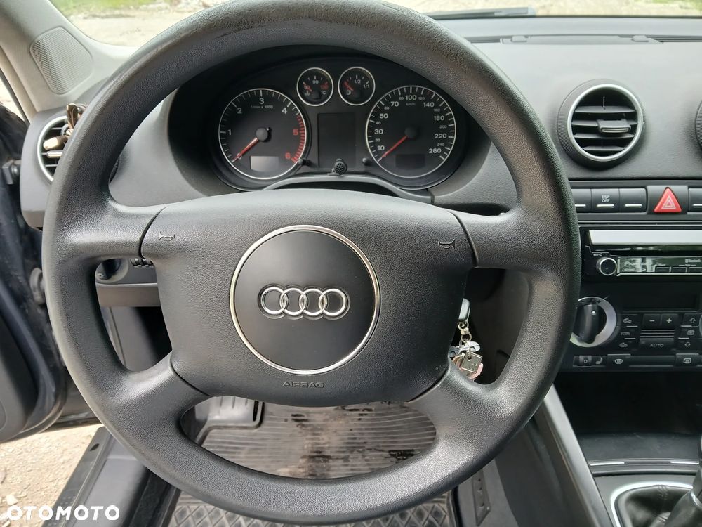 Audi A3 3-drzwiowe 2.0 TDI Attraction - 16