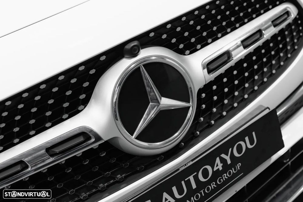 Mercedes-Benz GLA 250 e 8G-DCT AMG Line - 19