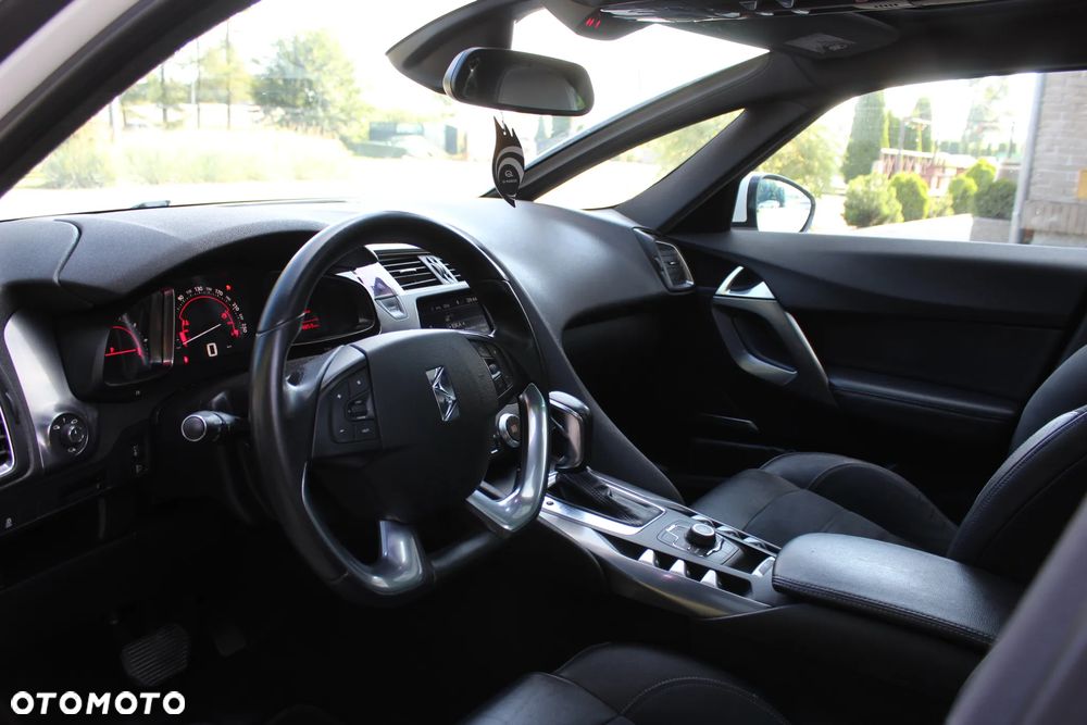 Citroën DS5 1.6 THP Chic - 15