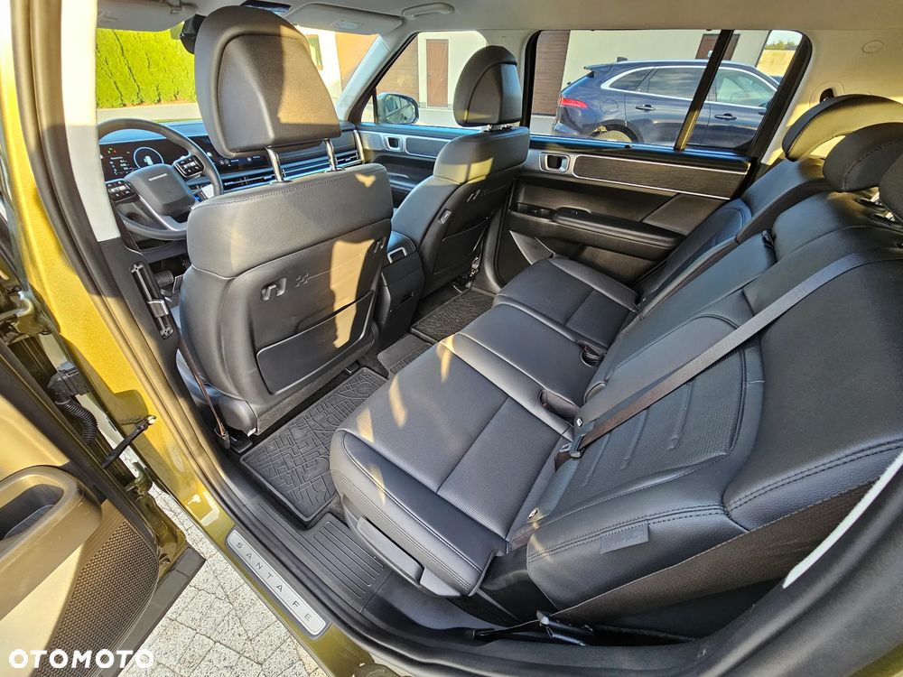 Hyundai Santa Fe 1.6 T-GDI HEV Executive 4WD - 11