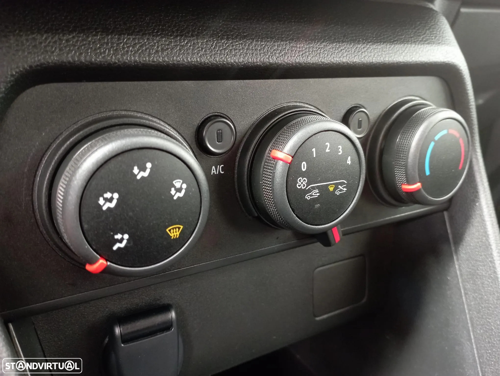 Dacia Sandero 1.0 ECO-G Expression Bi-Fuel - 17