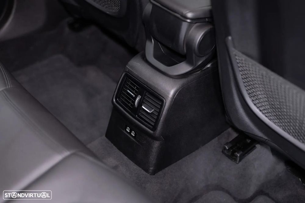 BMW X1 16 d sDrive Line Sport Auto - 23