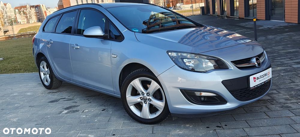 Opel Astra 1.4 Turbo Cosmo - 36