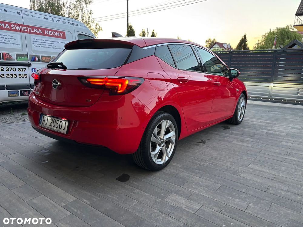 Opel Astra 1.6 CDTI Dynamic S&S - 20