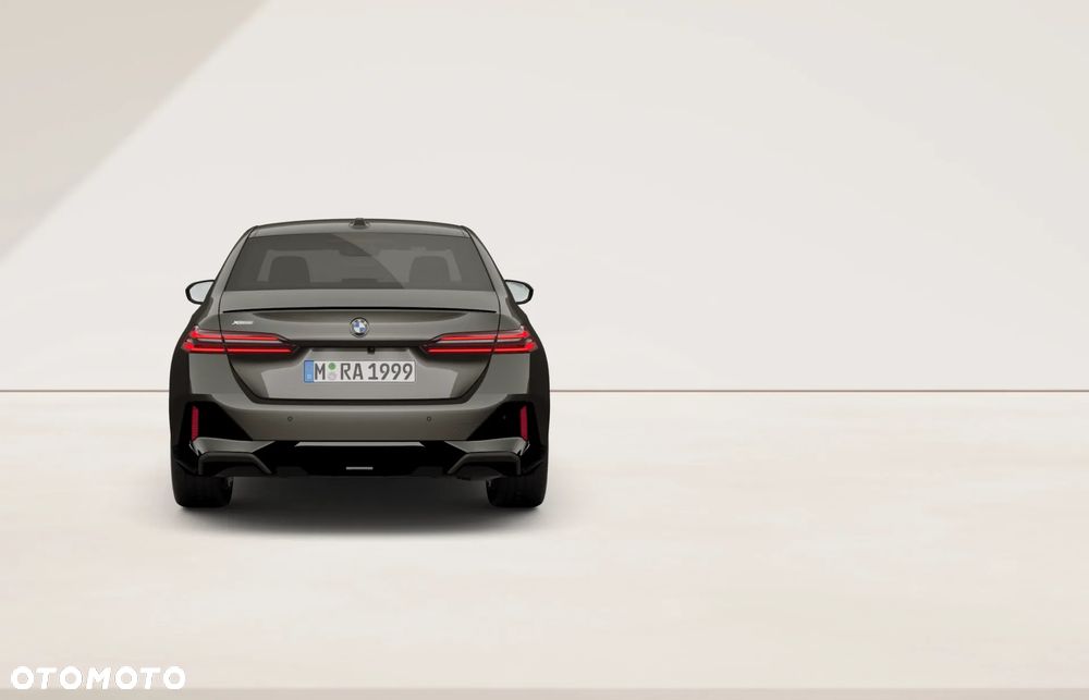 BMW Seria 5 520d xDrive mHEV - 7