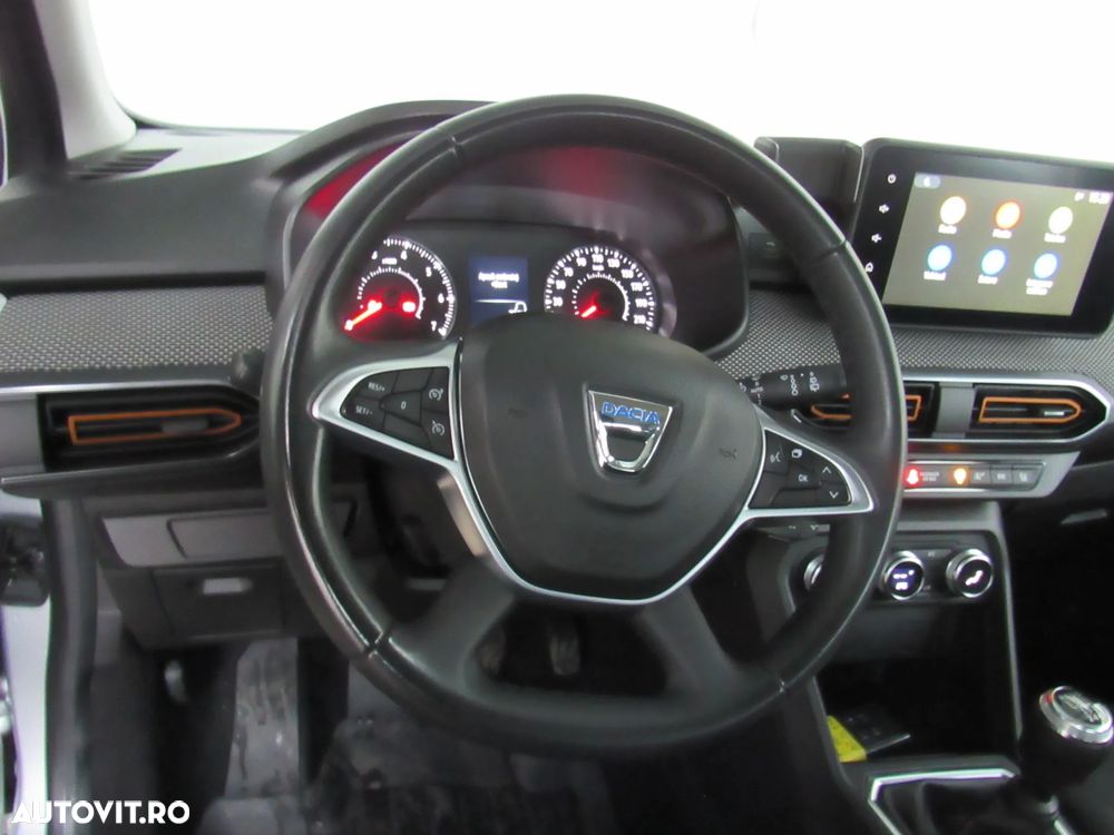 Dacia Sandero Stepway TCe 90 MT6 Comfort - 18