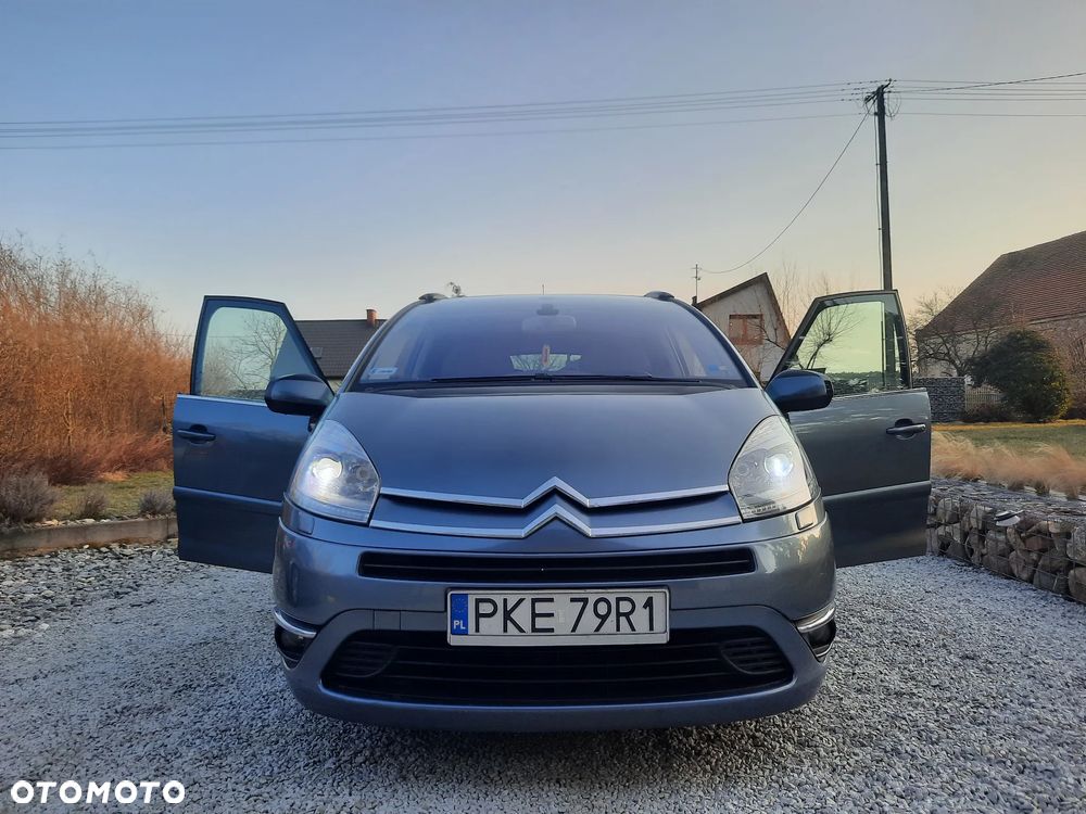 Citroën C4 Grand Picasso 2.0 16V EGS6 Exclusive - 4