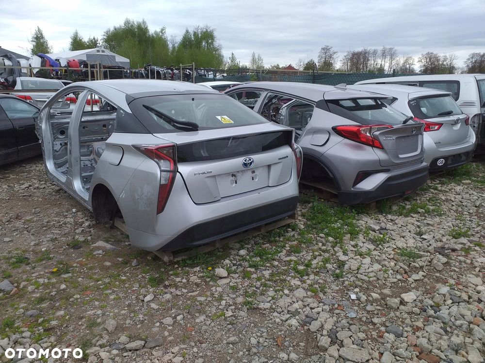 Toyota Prius III klapa bagażnika szyba - 16