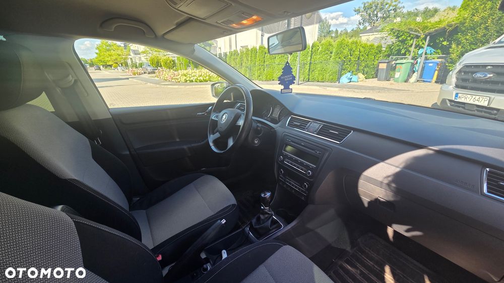 Skoda RAPID 1.2 TSI Active - 6