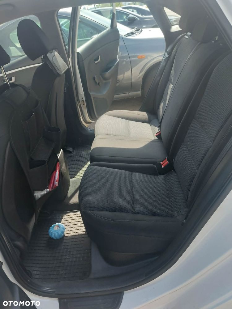 Hyundai i30 1.4 Classic - 6