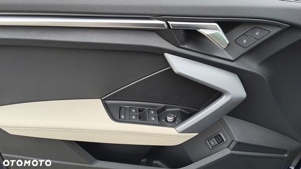 Audi A3 Sportback - 16