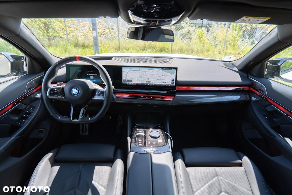 BMW i5 M60 - 11