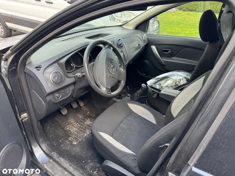 Dacia Sandero - 18