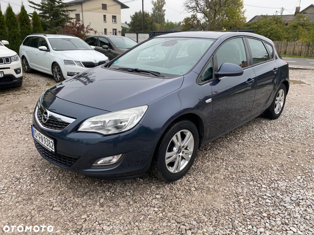 Opel Astra 1.4 Turbo Design Edition - 34