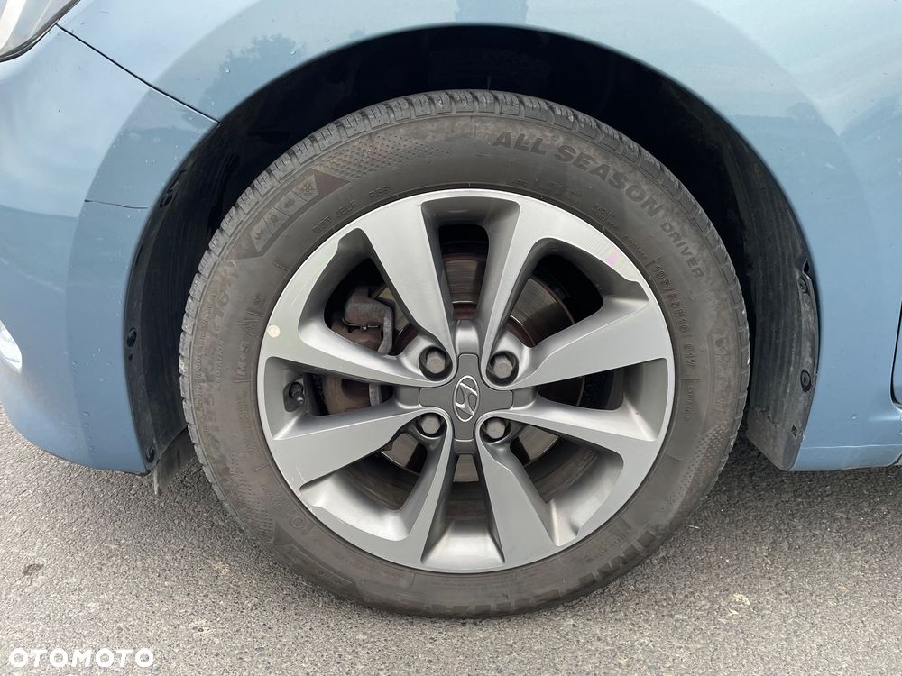 Hyundai i20 1.1 CRDi BlueDrive Elegant - 14