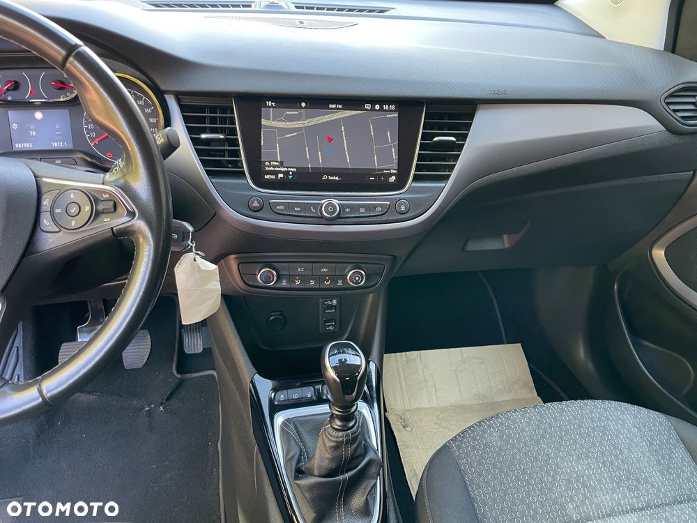Opel Crossland X - 25