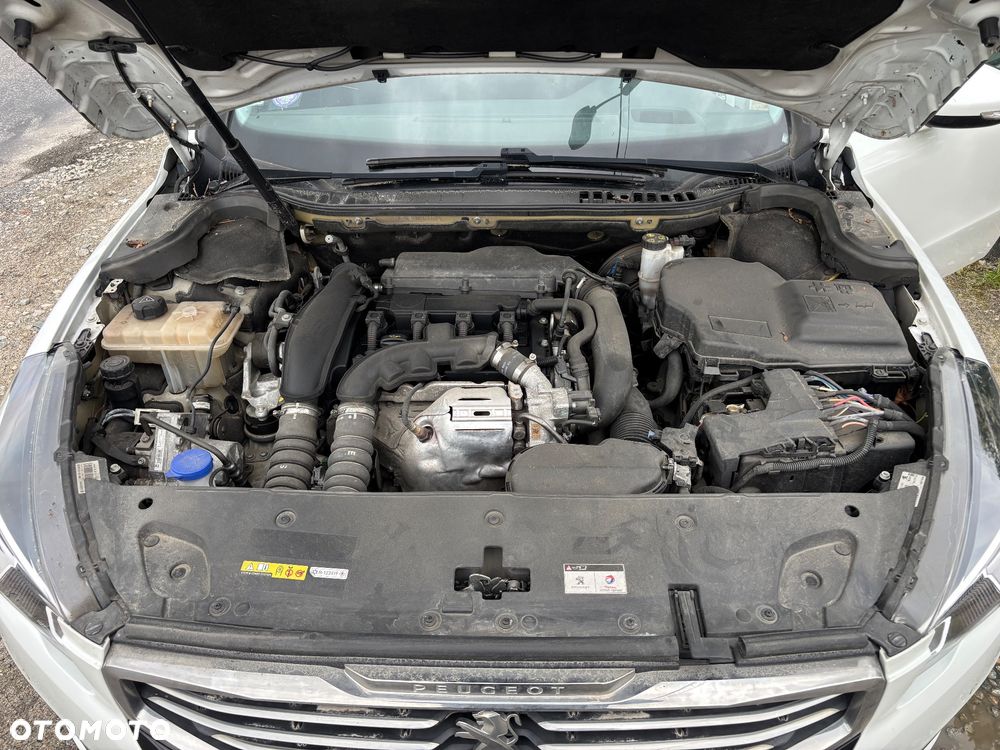 Peugeot 508 1.6 e-THP Allure S&S - 17