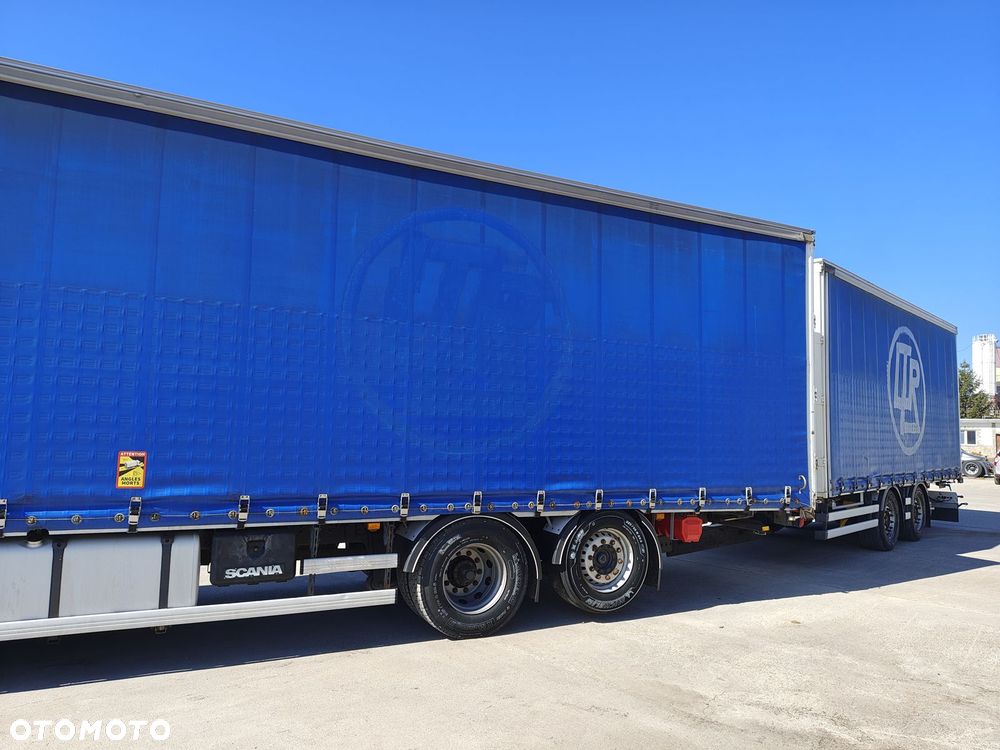 Scania R 450 315/70R22,5 - 3