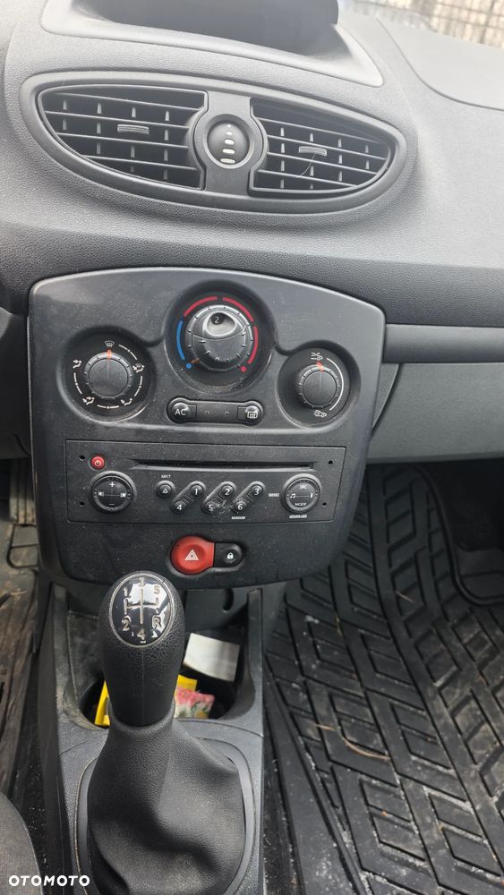 Renault Clio 1.2 16V Rip Curl - 15