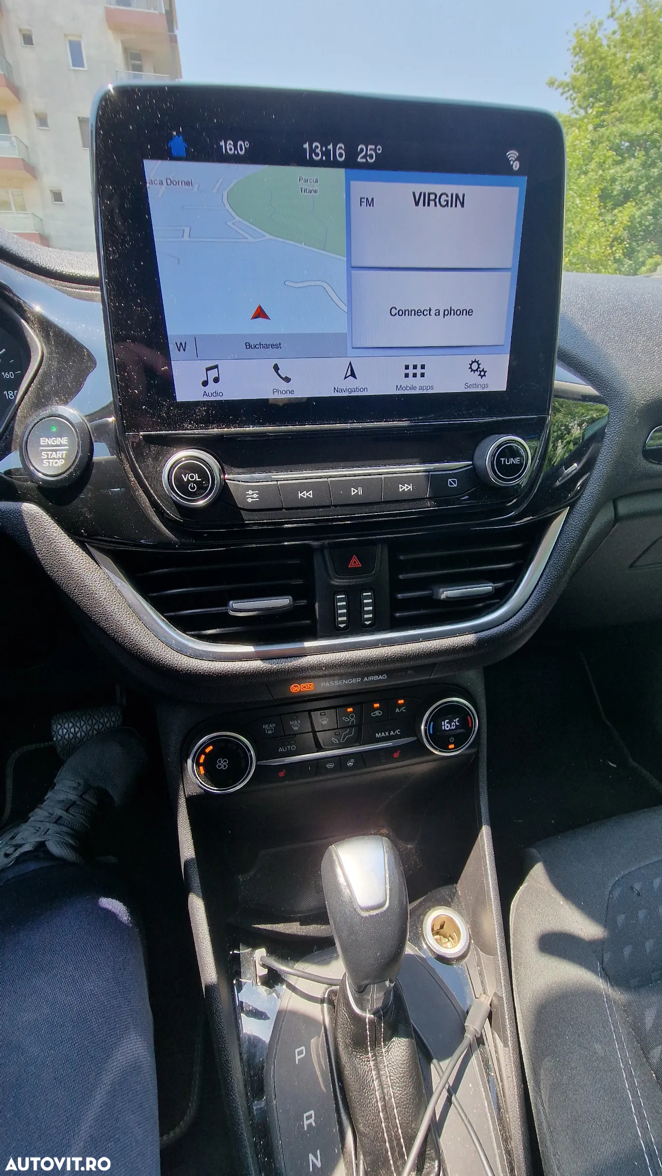Ford Fiesta 1.0 Powershift Titanium - 12